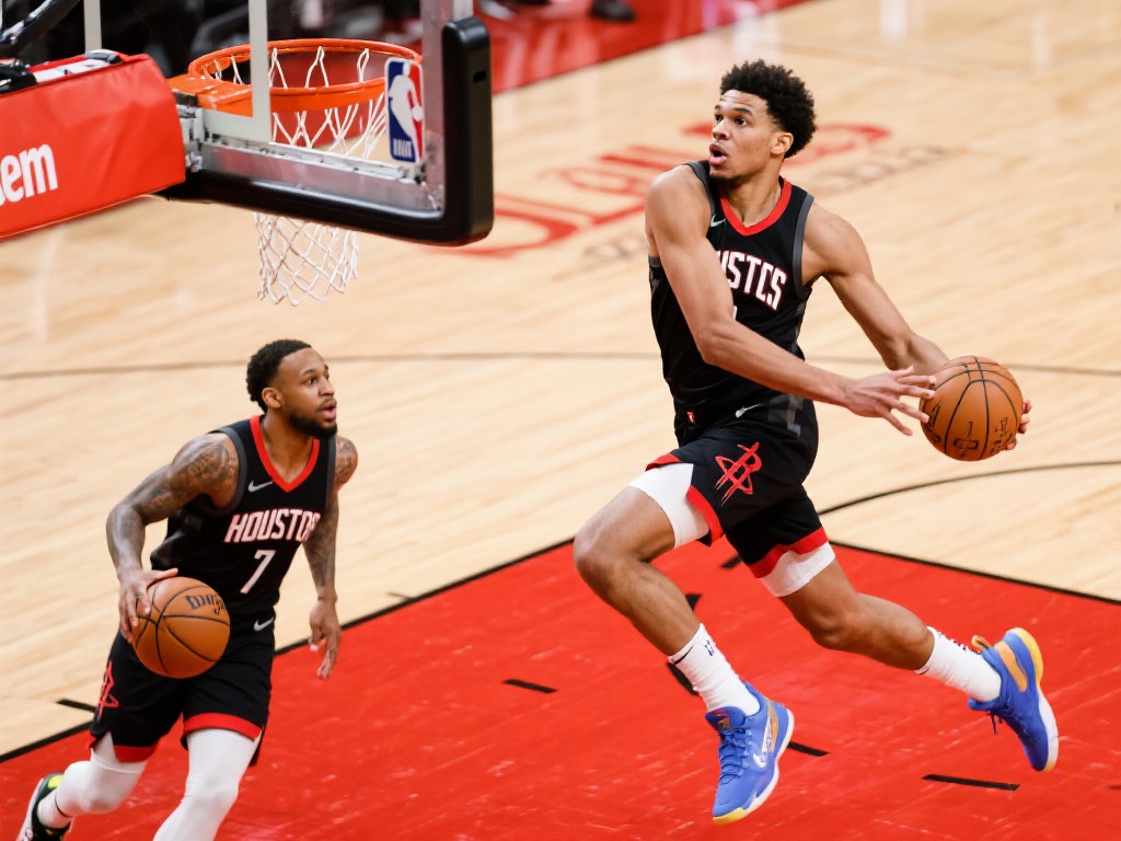 范弗里特突袭受阻，申京强硬转身攻篮